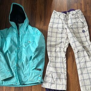Burton Hooded snowboard Jacket and Plaid Pants Set